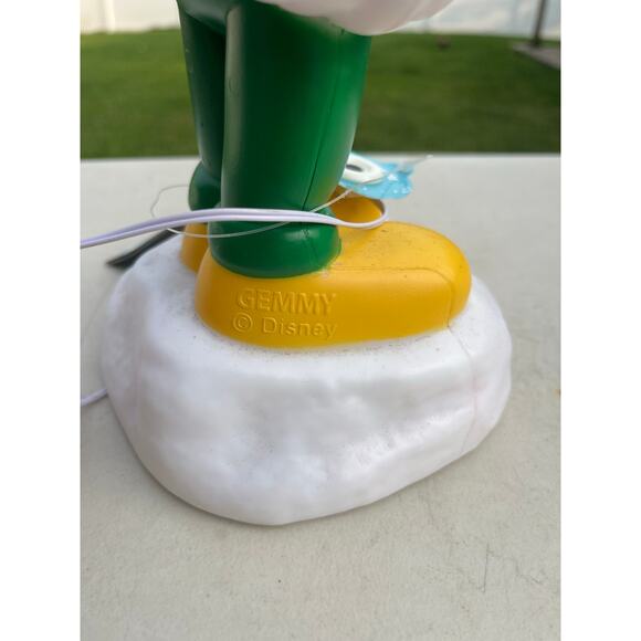 Mickey Mouse Disney Magic Gemmy Holiday Christmas Santa Blow Mold Light Up 14” - Picture 3 of 5